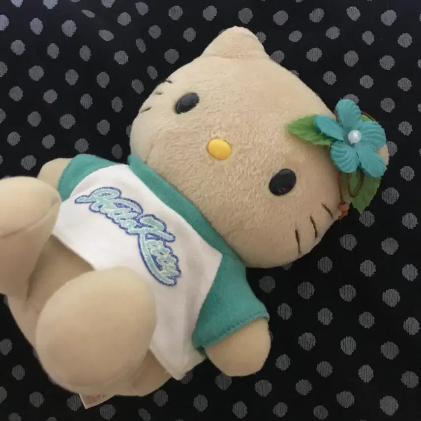 [BUNJANG] Sanrio Hello Kitty Tanning Vintage Doll / 고전키티 태닝 키티 빈티지 인형 산리오 헬로키티
