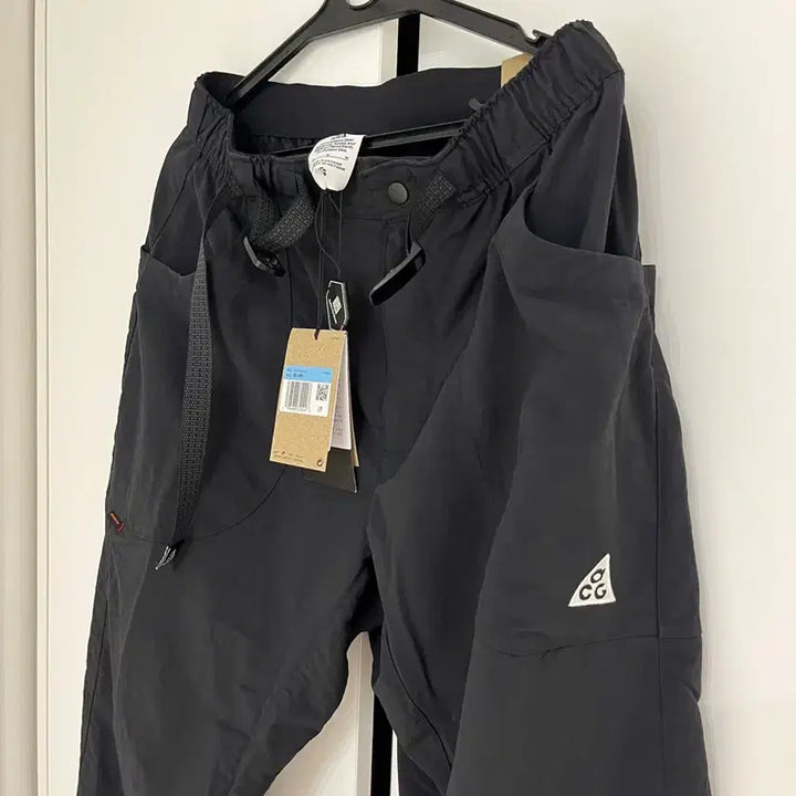 [BUNJANG] Nike ACG Dolomiti Pants Black Summit White / 나이키 ACG 돌로미티 팬츠 블랙 서밋 화이트 - 아시아