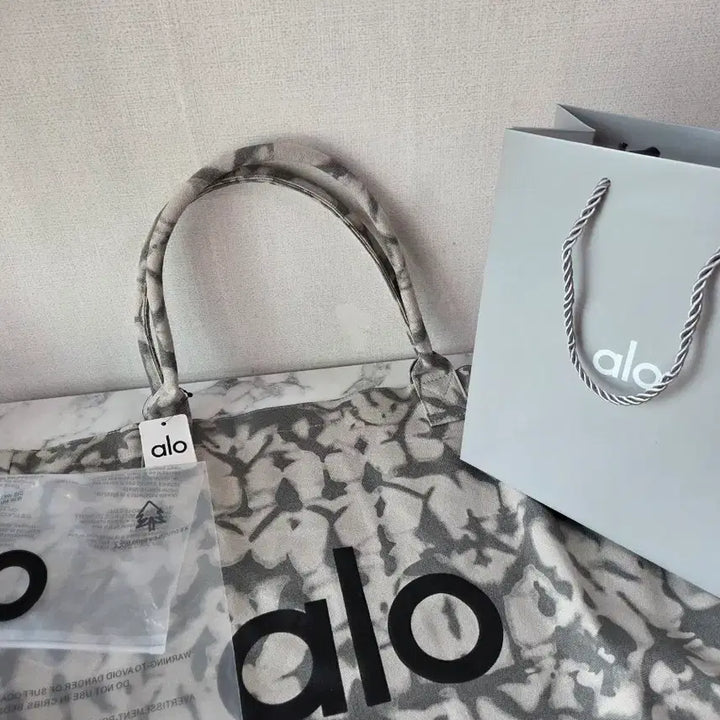 [BUNJANG] ALOYOGA Big Shopper Bag / 알로요가 빅쇼퍼백 잠실롯백상품