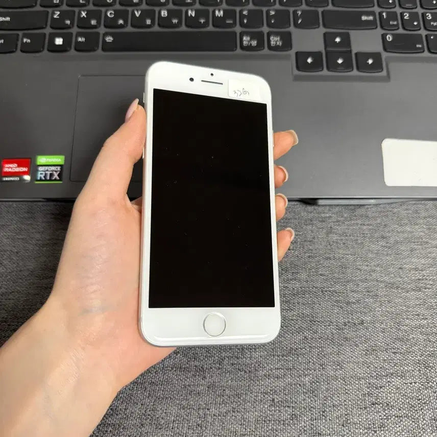 [BUNJANG] Apple iPhone 7 32GB Silver (Excellent Condition) / G26 s급 아이폰7 32기가 무음