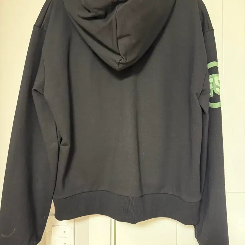 [BUNJANG] FUNGSHUI Multi Logo Zip-Up Hoodie / 펑쉐이 멀티로고 후드집업