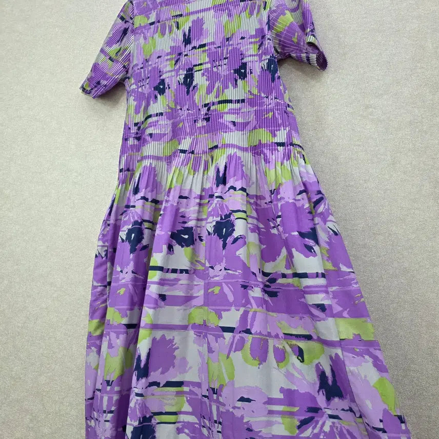 [BUNJANG] Pleated Flower Dress VBKC / 플리츠 플라워 원피스 VBKC