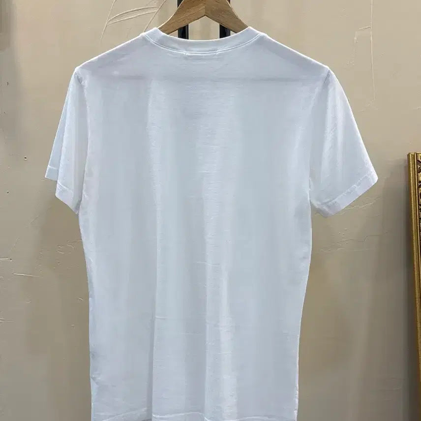 [BUNJANG] Guess White T-shirt / 게스 반팔티 화이트