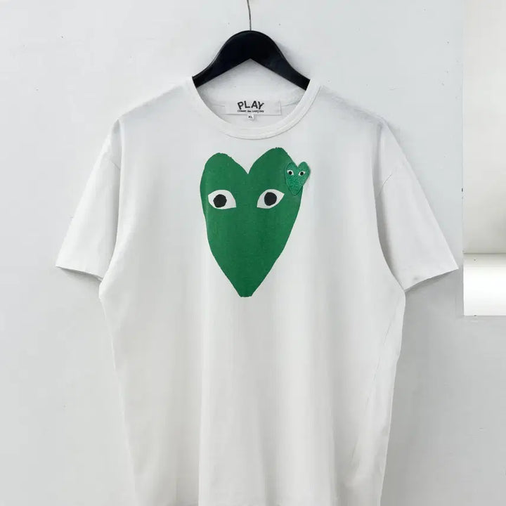 [BUNJANG] Comme des Garçons PLAY T-Shirt / 꼼데가르송 티셔츠