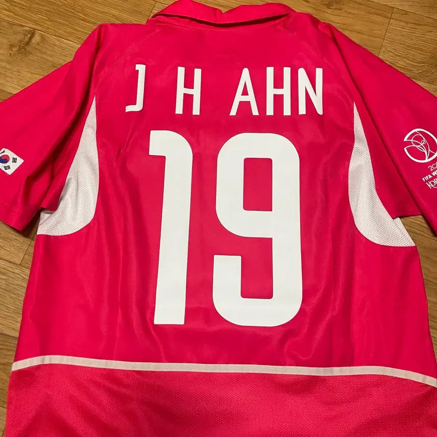 [BUNJANG] Ahn Jung-hwan 2002 World Cup South Korea National Football Team Jersey (Size L) / 2002월드컵 국가대표 축구대표팀 안정환 국대 유니폼 일반형L (100)