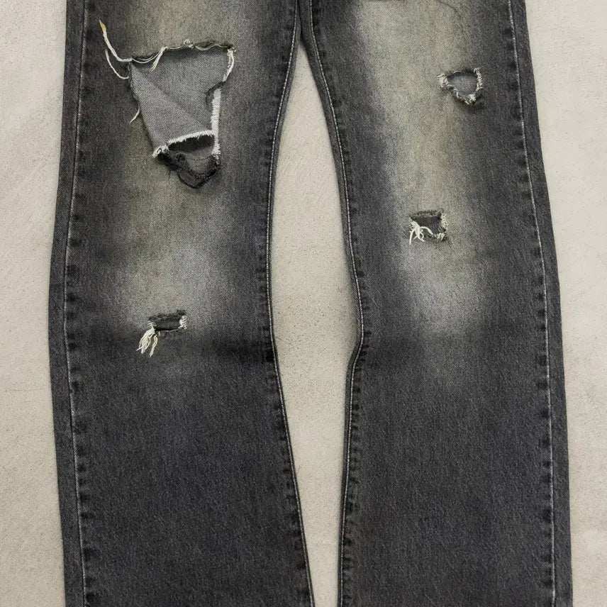 [BUNJANG] Dolce &amp; Gabbana Flare Denim Pants / 돌체앤가바나 플레어 데님