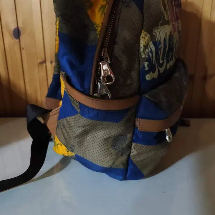 [BUNJANG] Louis Quatorze Printing Mini Backpack / 루이까또즈 프린팅 미니 백팩