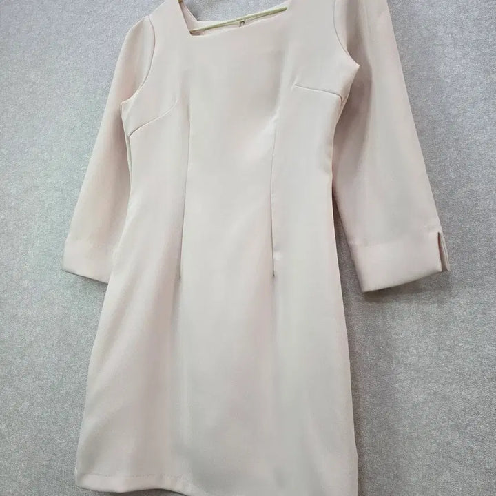 [BUNJANG] Orora Square Neck Mini Dress / 오로라 스퀘어넥 미니 원피스 Orora