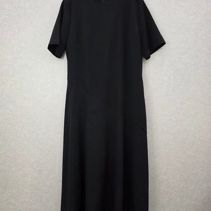 [BUNJANG] FRANC Diagonal Cut Flare Long Dress / FRANC 사선 절개 플레어 롱 원피스