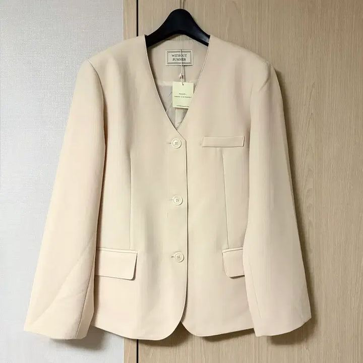 [BUNJANG] Without Summer No Collar V-Neck Jacket Butter Beige / 새상품) 위드아웃썸머 노카라 브이넥 자켓 버터베이지 위아썸하객룩봄가을