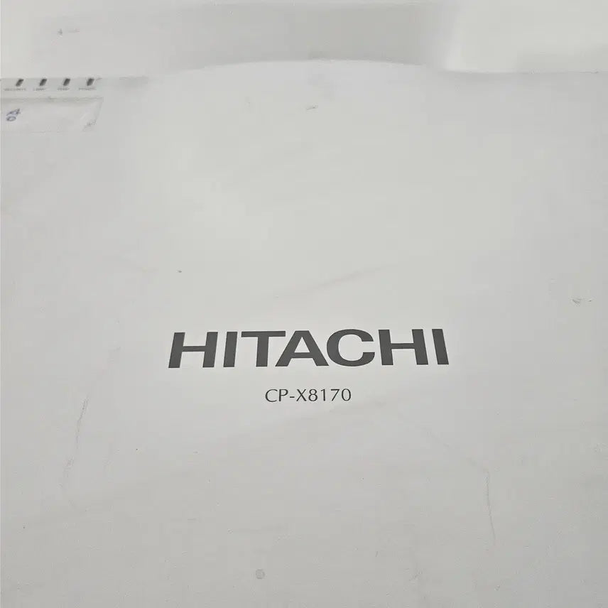 [BUNJANG] Hitachi CP-X8170 XGA Projector (7000 ANSI) / 히타치 CP-X8170 빔프로젝터 7,000안시 XGA