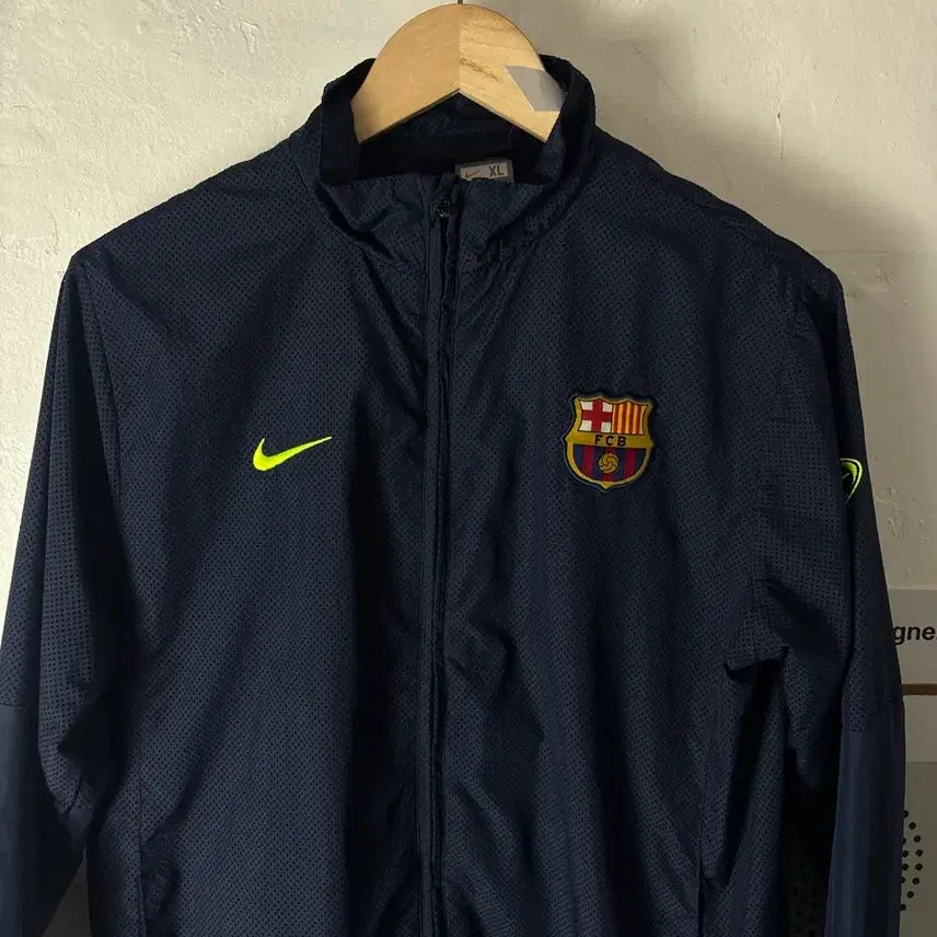 [BUNJANG] Nike Barcelona Windbreaker / 나이키 바르셀로나 바람막이