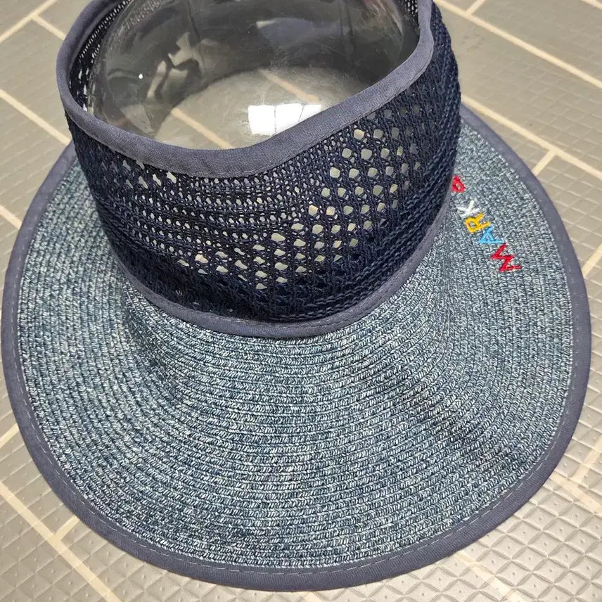 [SOLD OUT] 마크앤로나 여성 챙 넓은 모자