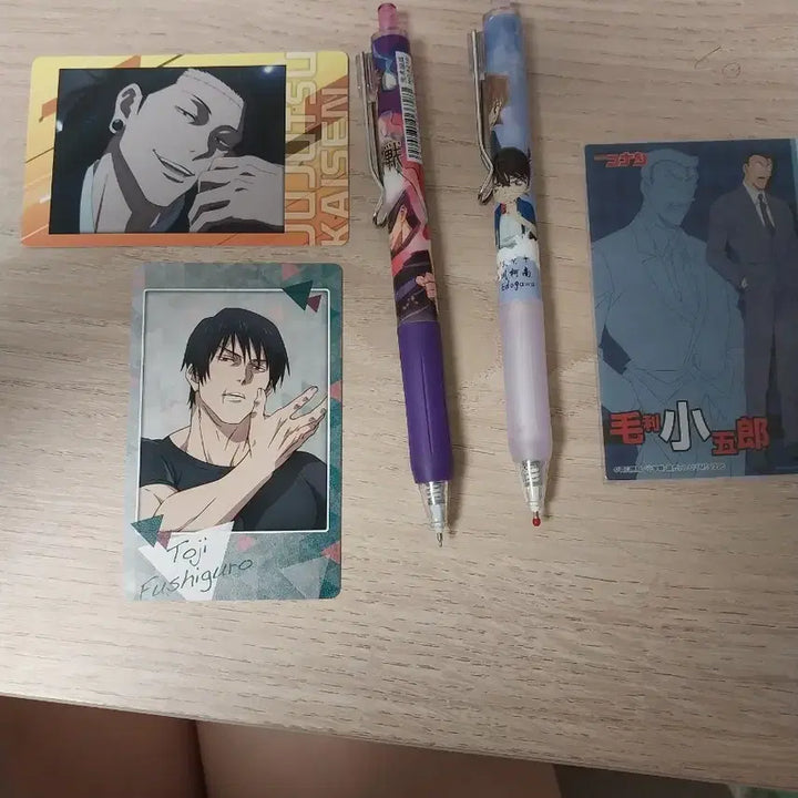 [BUNJANG] Jujutsu Kaisen &amp; Detective Conan Ballpoint Pen Set with Photocards / 주술회전 명탐정 코난 볼펜 +포카 고죠,유지,코난,하이바라, 유명한