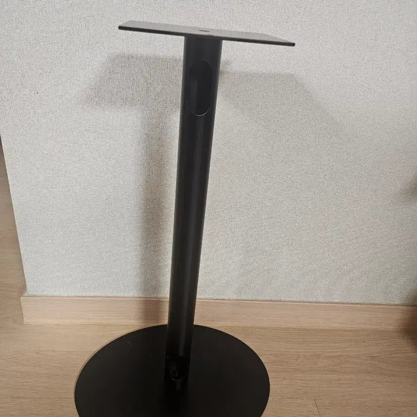 [BUNJANG] Bowers &amp; Wilkins Zeppelin Pro Speaker Stand / 바워스앤윌킨스 제플린 프로 스피커 거치대