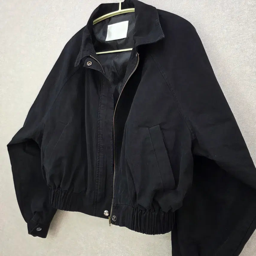 [BUNJANG] LUUL Cropped Blouson Jumper / LUUL 크롭 블루종 점퍼