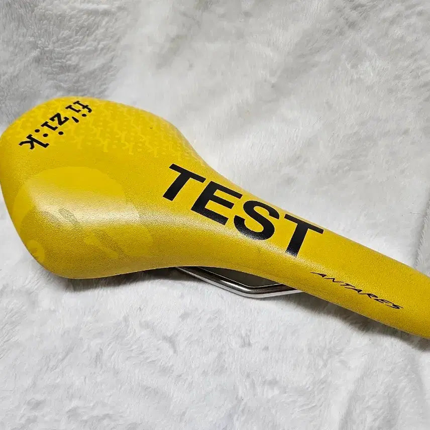 [BUNJANG] Fizik Antares Test Kium Rail Saddle / 피직 안타레스 테스트 안장 키움레일