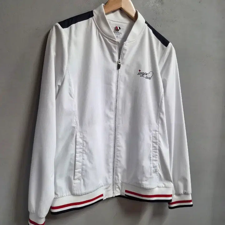 [BUNJANG] Imperial Golf White Bomber Jacket / IMPERIAL GOLF  화이트 봄버 자켓 100