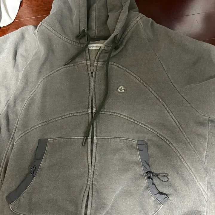 [BUNJANG] Koiseio Hooded Zip-Up / 코이세이오 후드집업