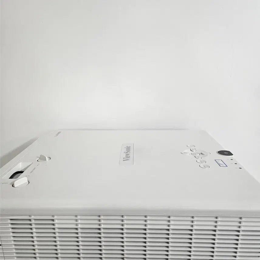 [BUNJANG] ViewSonic LS800WU Laser Projector / 뷰소닉 LS800WU 레이저 프로젝터 판매합니다.
