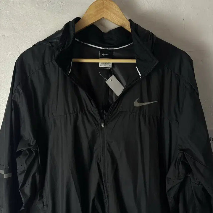 [BUNJANG] Nike Swoosh Windbreaker Jacket XL / 나이키 스우시 바람막이