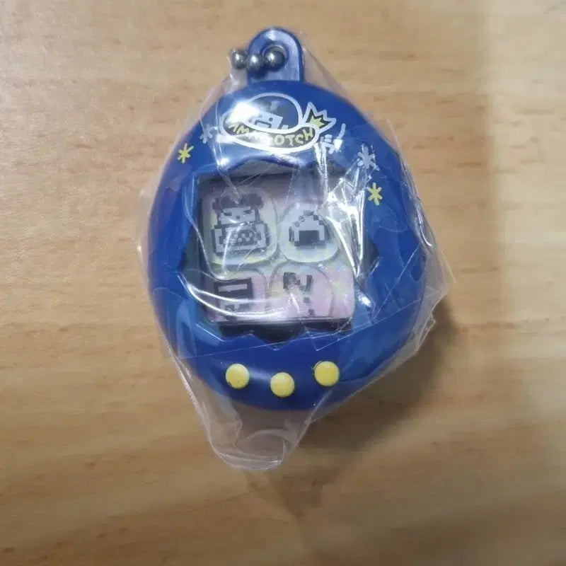 [BUNJANG] Tamagotchi Shakers Keychain Gacha / 다마고치 샤카샤카 키링 가챠 미치치