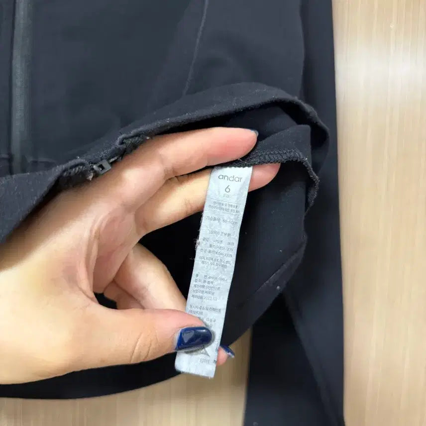 [SOLD OUT] 안다르 블랙 집업 자켓 6