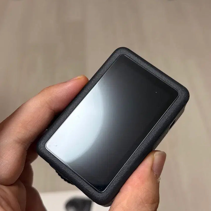 [BUNJANG] DJI Osmo Action 6 Camera Body and Accessory Set / DJI 오즈모 액션 6 카메라 본체 및 액세서리 세트