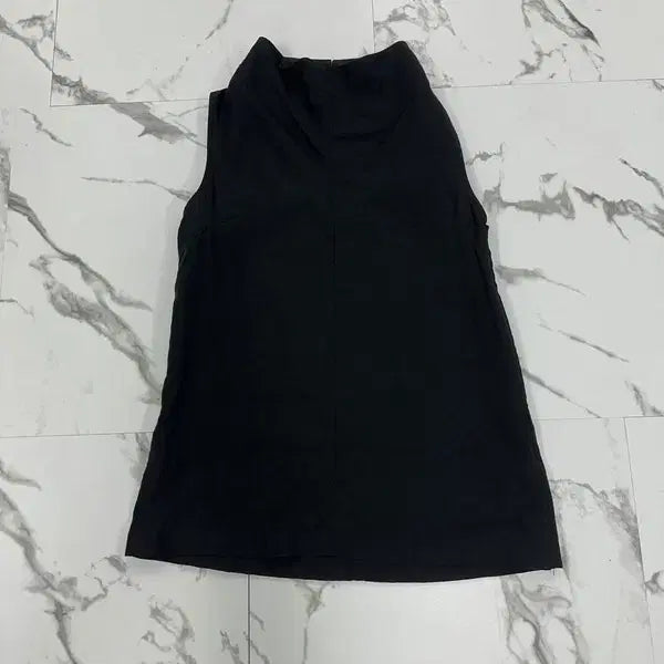 [BUNJANG] Siyazu Sleeveless Blouse Black / SIYAZU 시야쥬 블랙 민소매 블라우스