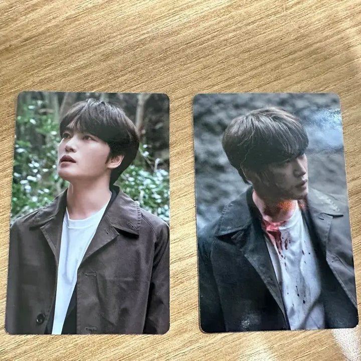 [BUNJANG] Kim Jaejoong ShinSa AkGwiUiSokSakIm Photocard Set (2 Types) / 신사 악귀의속삭임 김재중 포토카드 2종