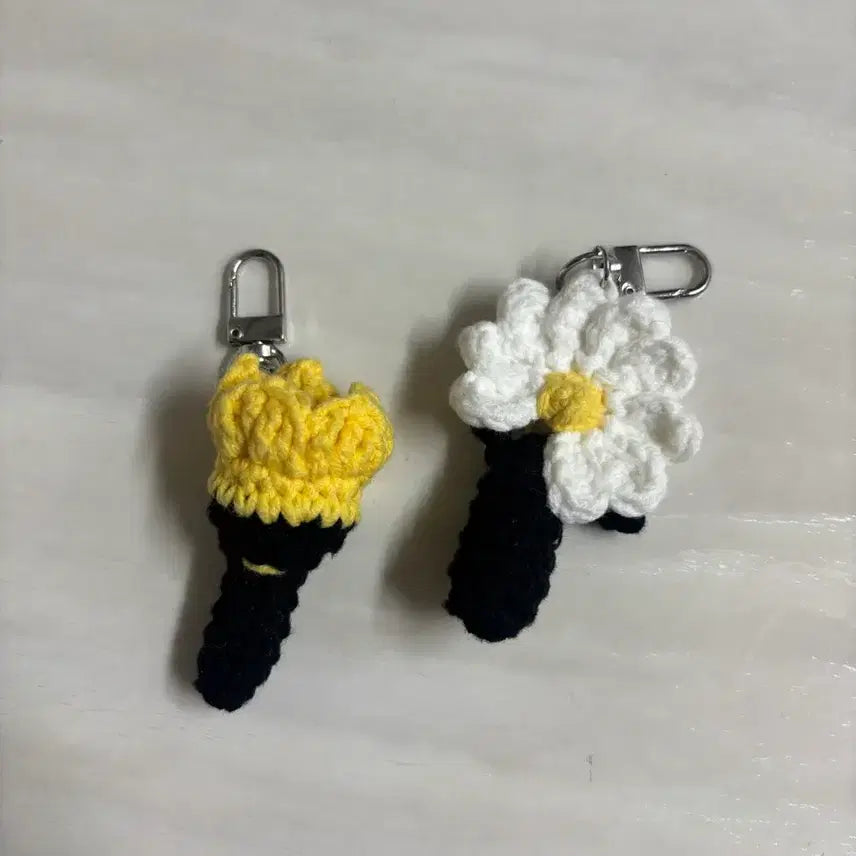[BUNJANG] Bigbang Lightstick Crochet Keychain Bundle Set / 빅뱅 응원봉 뜨개키링 일괄