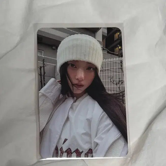 [BUNJANG] NewJeans Haerin Tokyo Dome Membership Fanmeeting Photocard / 뉴진스 해린 도쿄돔 멤버쉽 팬미팅 포토카드 포카