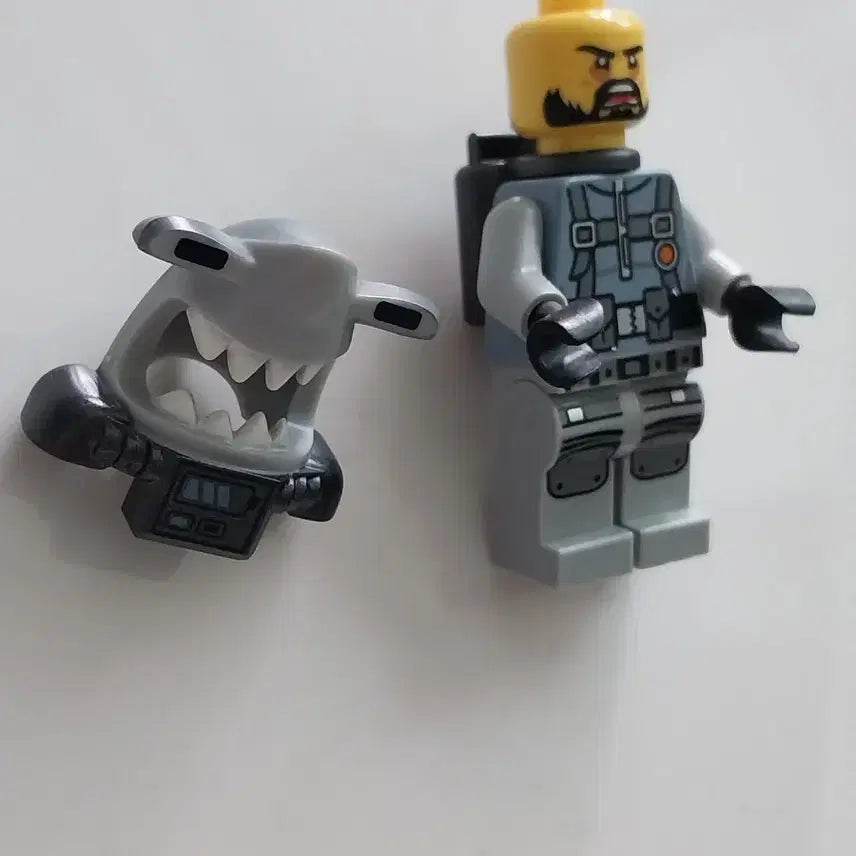 [BUNJANG] LEGO Minifigure Great White Shark / 레고 미니피규어 백상아리  피규어