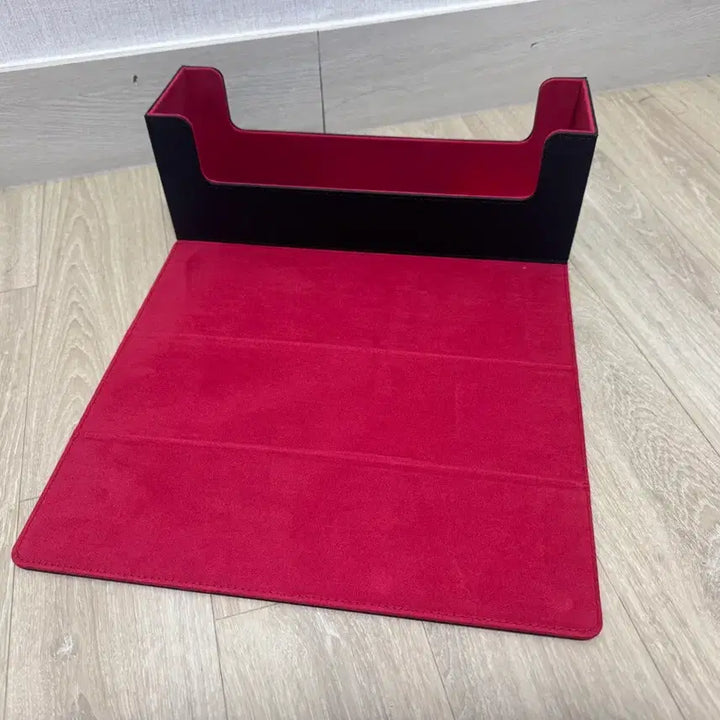 [BUNJANG] Trading Card Storage Box - Black &amp; Red / 트레이딩카드 보관함