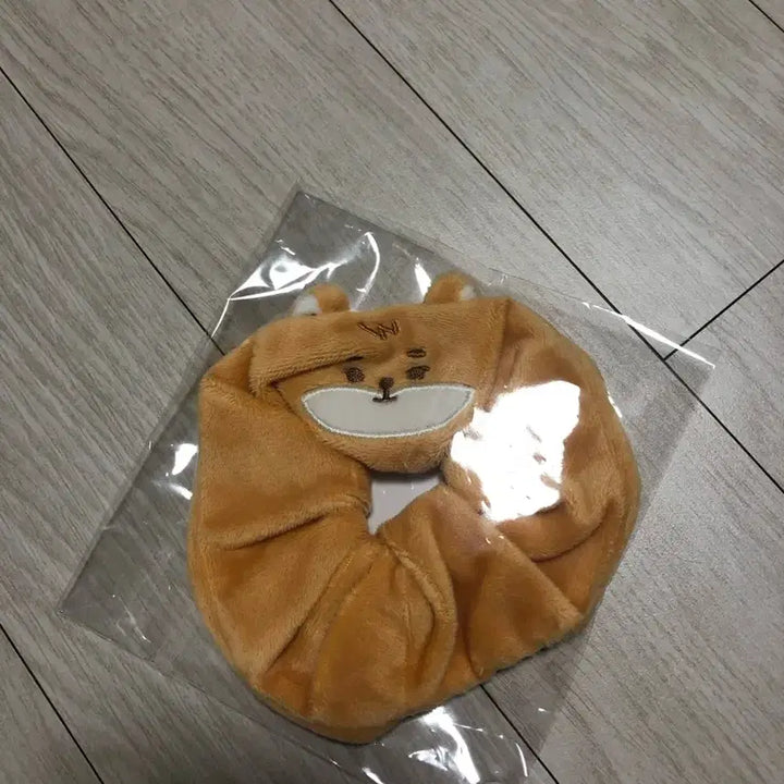 [BUNJANG] DAY6 Japan Hair Tie Set / 데이식스 일본 헤어끈 스크런치 케