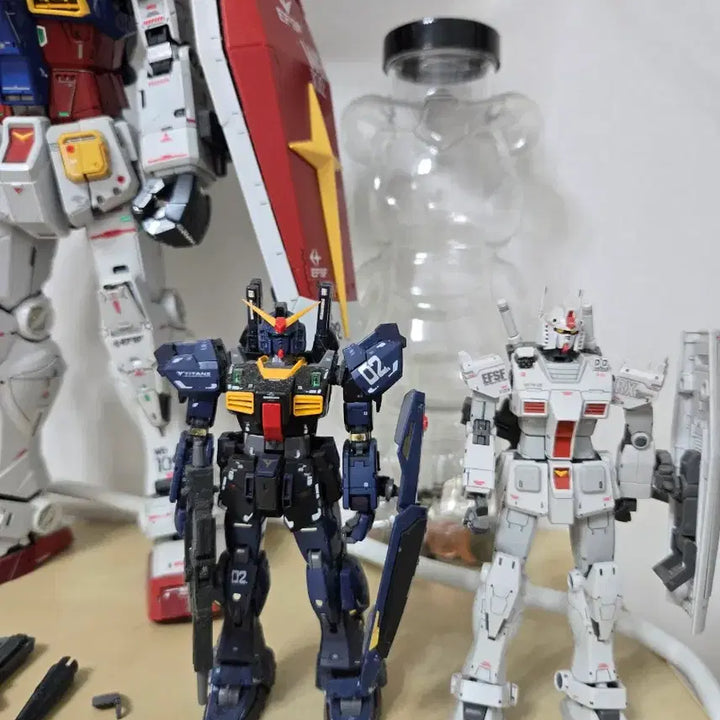 [BUNJANG] Gundam Plastic Model Kit Set (3 Pieces) / 건담 프라모델 3개 세트 판매