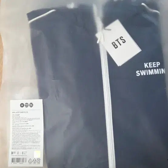 [BUNJANG] BTS Keep Swimming Windbreaker M Size / BTS 킵스위밍 바람막이
