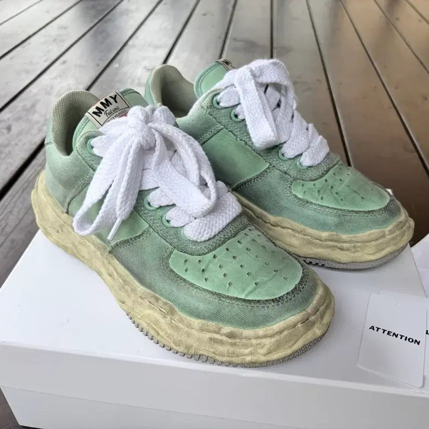 [BUNJANG] Mihara Yasuhiro Wayne Distressed Mint Size 41 / 미하라야스히로 웨인 디스트레스 민트 41사이즈