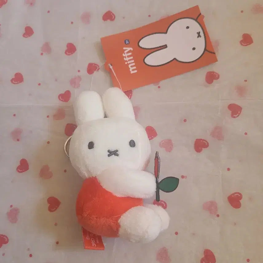 [BUNJANG] Miffy Flower 8cm Keyring Doll / 산리오  꽃을든 미피 8cm 키링 인형 정품