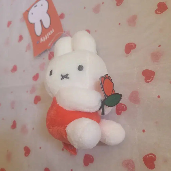 [BUNJANG] Miffy Flower 8cm Keyring Doll / 산리오  꽃을든 미피 8cm 키링 인형 정품