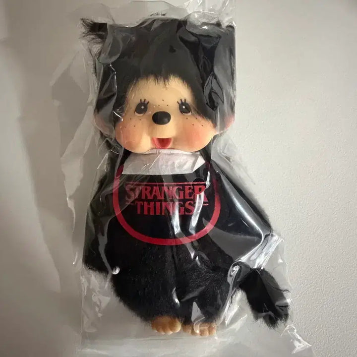 [BUNJANG] Stranger Things Monchhichi Plush / 스띵 기묘한 이야기 몬치치