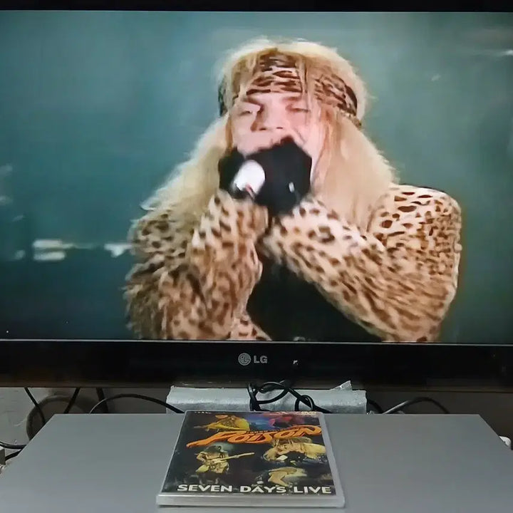 [BUNJANG] Poison Seven Days Live 1993 DVD / (영상)DVD 락 Poison 1993년 &