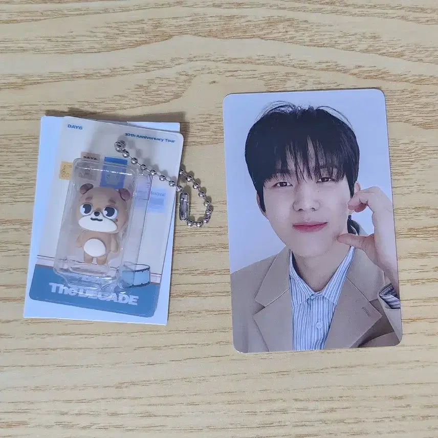 [BUNJANG] Day6 Figure Keyring Bundle Set / 일괄) 데이식스 피규어키링,1만엔포카 도운