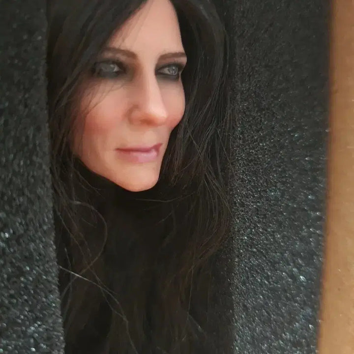 [BUNJANG] Hot Toys Hela Unsealed / 핫토이 헬라