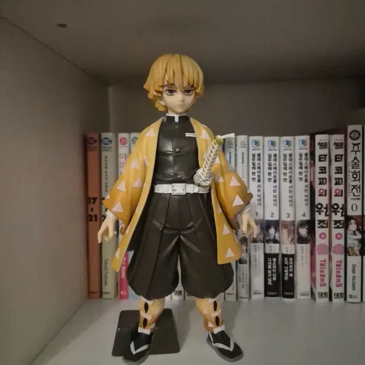 [BUNJANG] Zenitsu Agatsuma Figure / 젠이츠 피규어 싸게 판매합니다