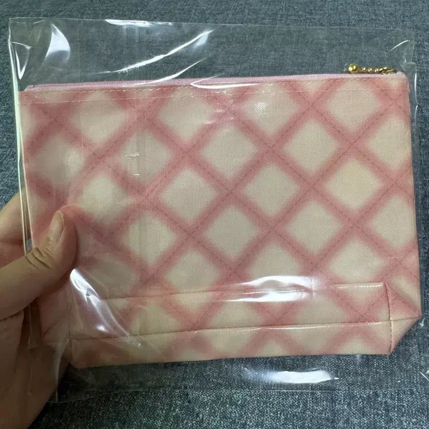 [BUNJANG] Vintage Hello Kitty Pouch / 헬로키티 고전 파우치 새상품 판매중