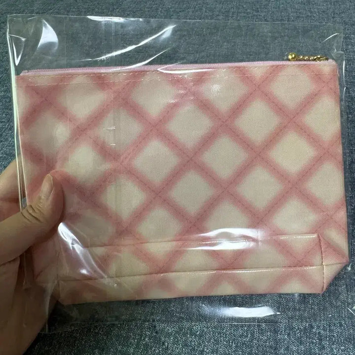 [BUNJANG] Vintage Hello Kitty Pouch / 헬로키티 고전 파우치 새상품 판매중