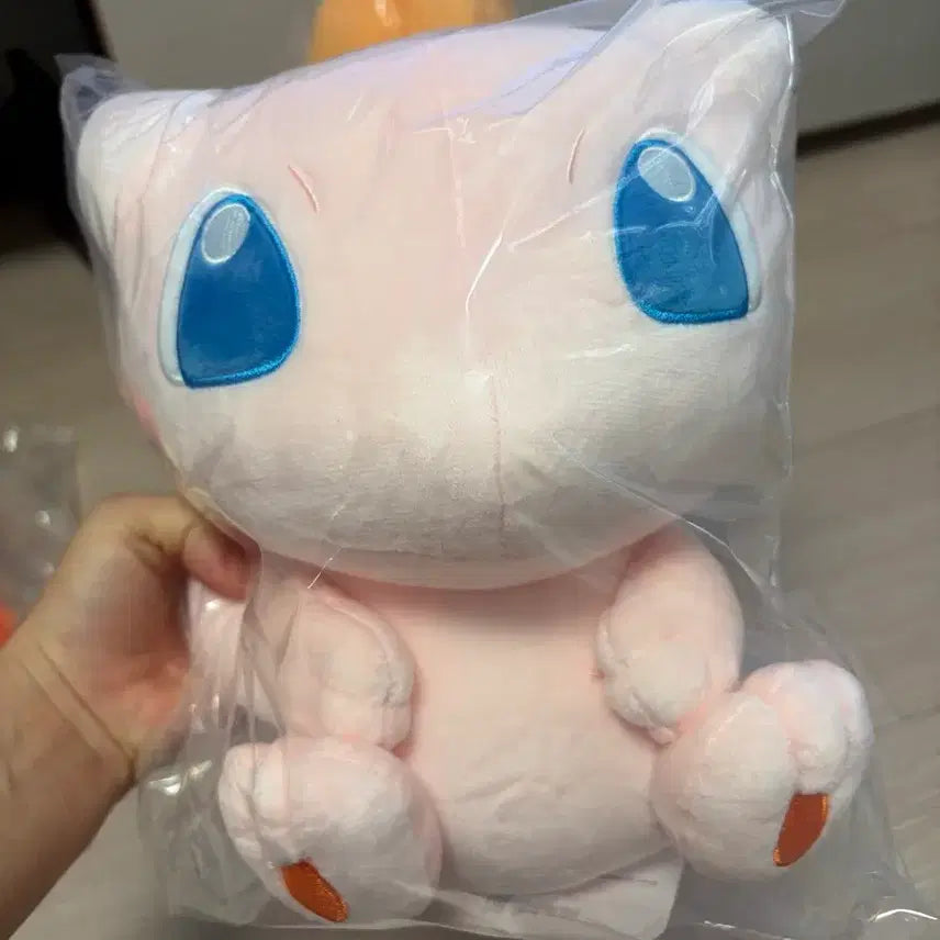 [SOLD OUT] 귀여운 포켓몬 뮤 빅팝 중형인형 새상품
