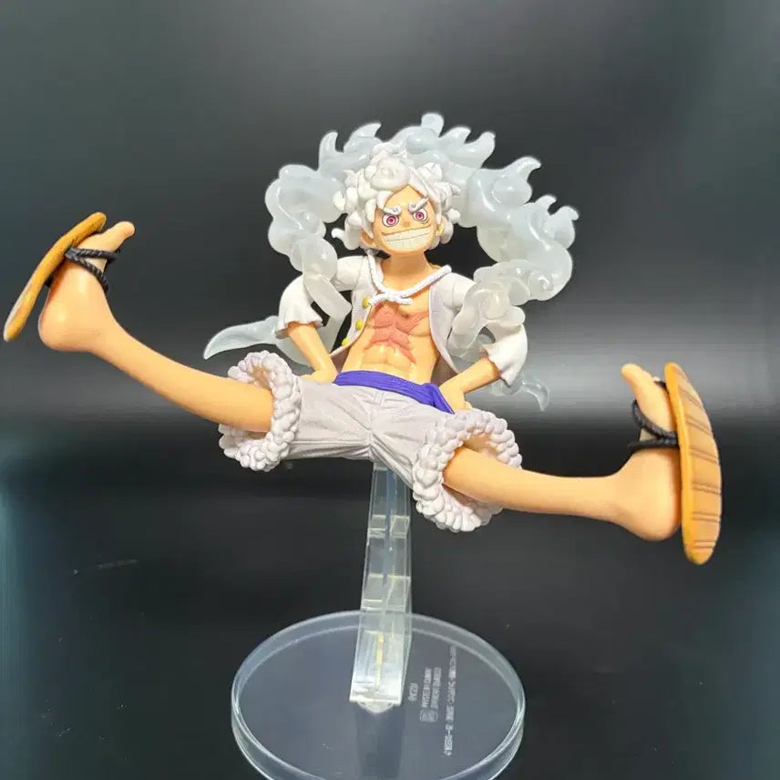 [SOLD OUT] 원피스 제일복권 신사황 니카 피규어