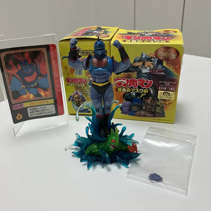 [BUNJANG] Kaiketsu Man Robin Mask Bundle Set (4 Items) / 쾌걸근육맨 로빈마스크 관련 4종 일괄